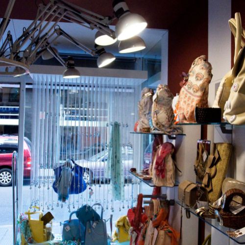 proyectos de interiorismo comercial 02